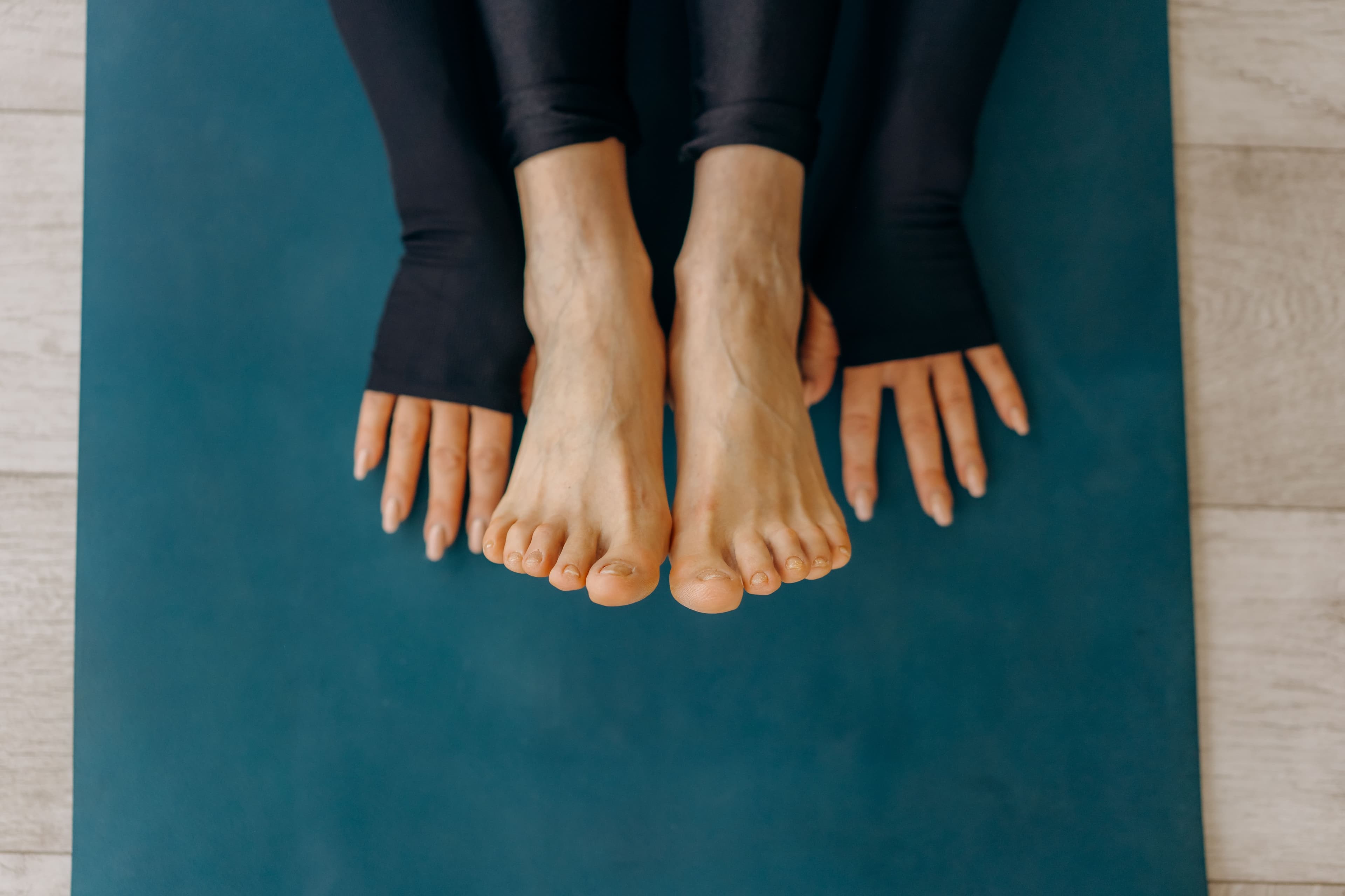 Understanding Nail Abnormalities: Causes and Concerns